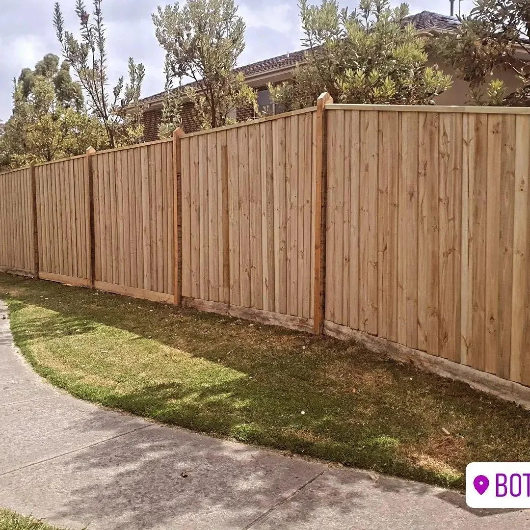 matching timber fence and side gate project in Tauranga