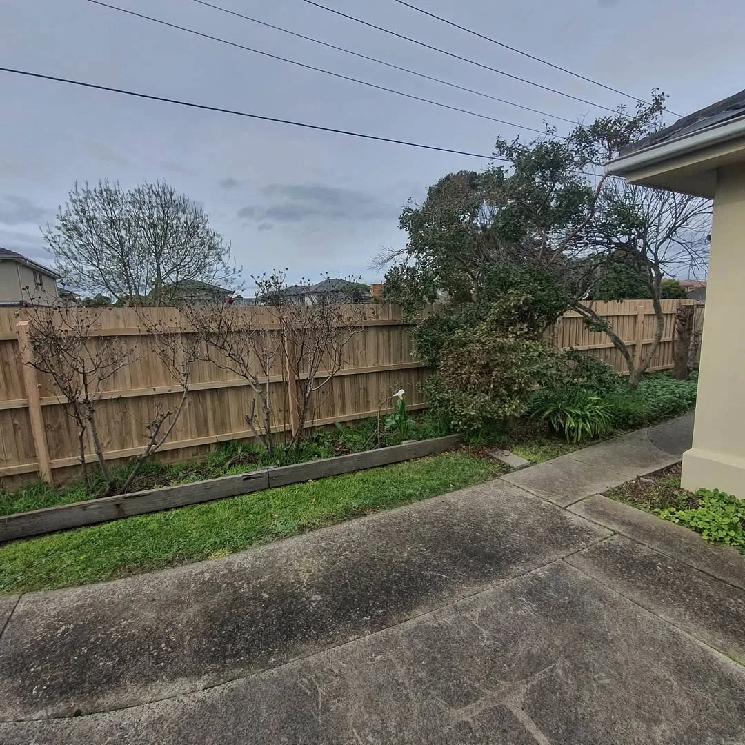 post and rail fence for a lifestyle property project in Wellington